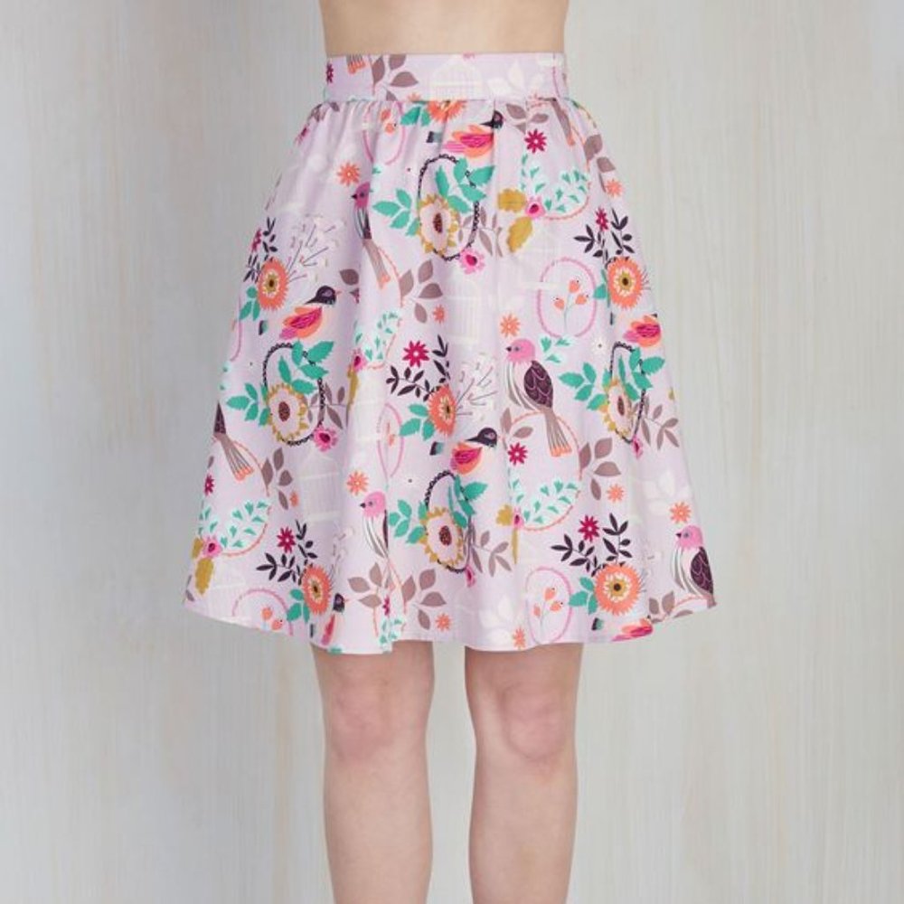 ModCloth Retrolicious Chirps and Salsa skirt Size L